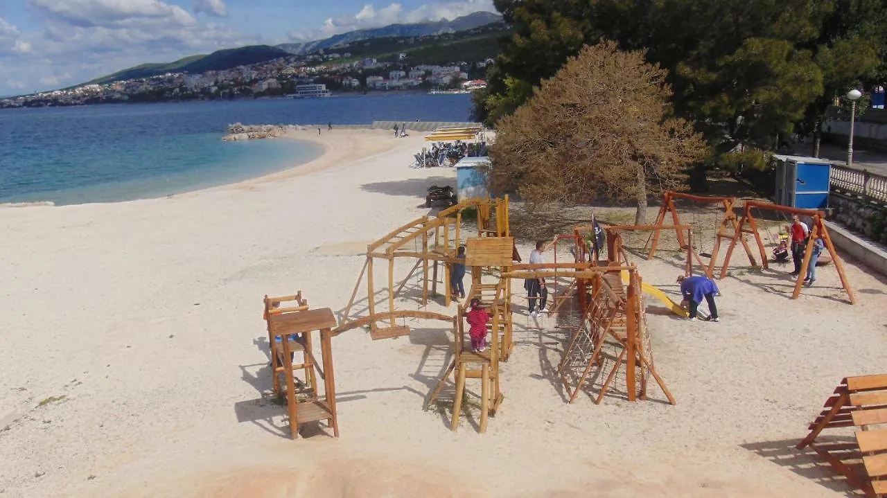 Apartmani Magas Selce 0*,